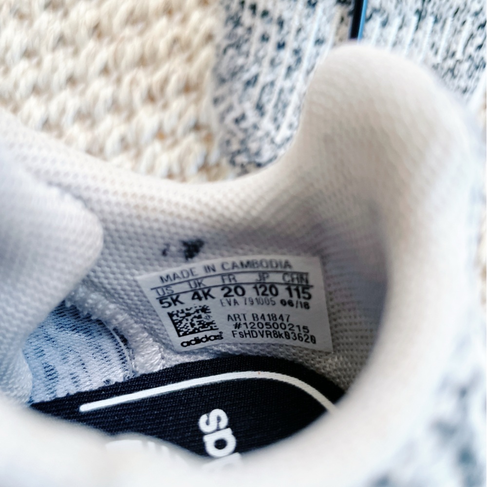 Adidas Baby Toddler Knit Striped Swift Run 1.0 Sneaker Size 5K Unisex - Picture 6 of 9